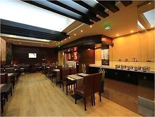 Ji Hotel Xujiahui Yishan Road שנגחאי